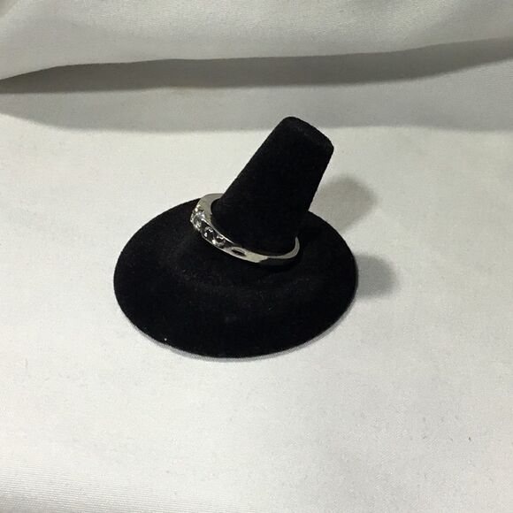 1/4 ct. Engraved Wedding Band (G2) - Picture 3 of 5